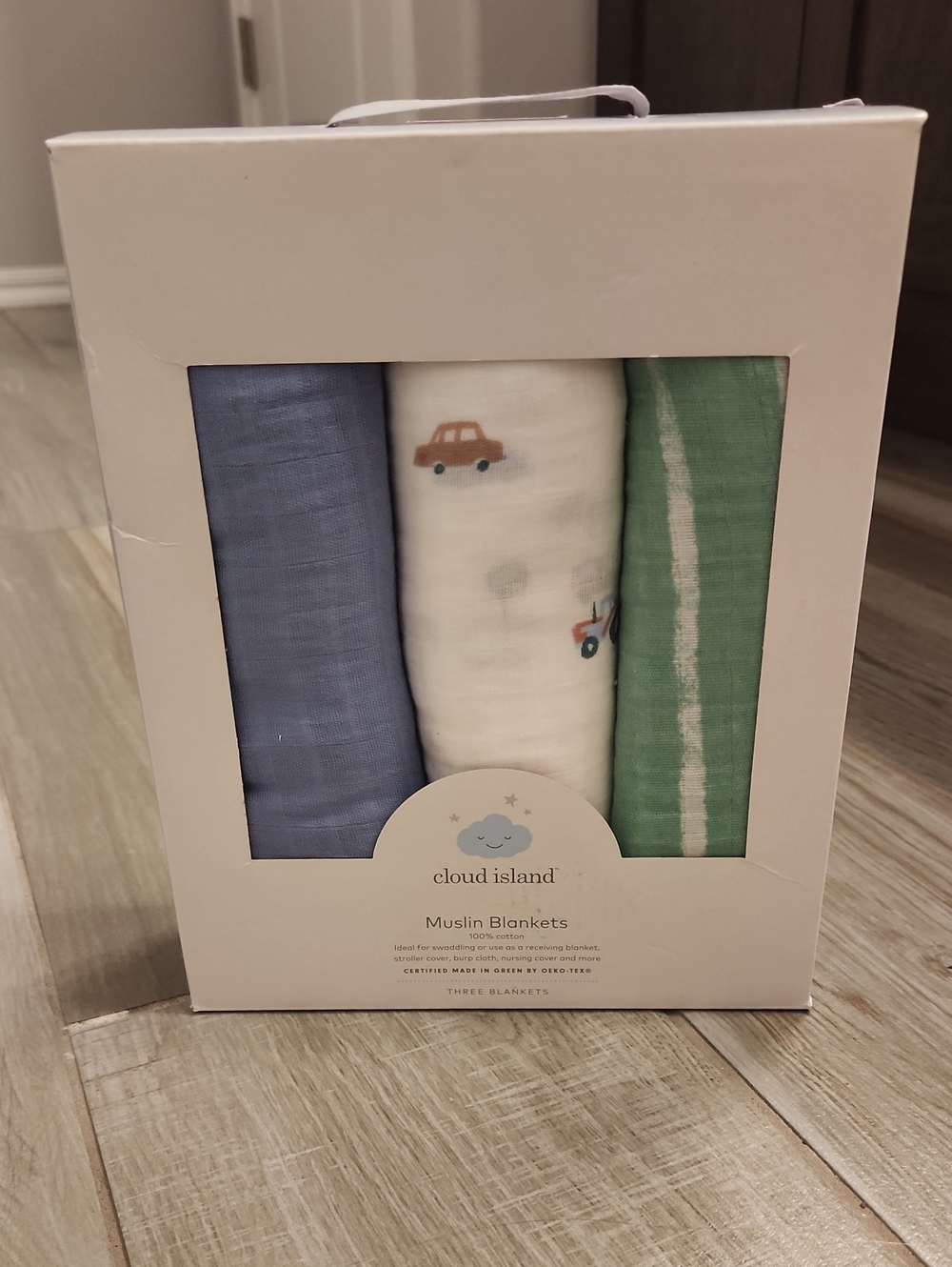 NWT Cloud Island 3 Pack Muslin Blankets